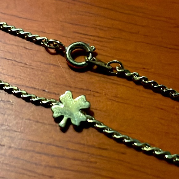 Vintage Gold Plated Shamrock 4 Leaf Clover Bracelet 7.5” - Picture 7 of 7